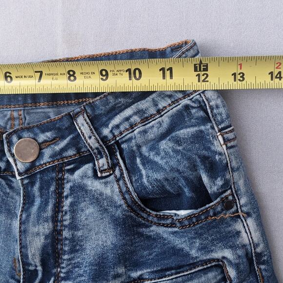 Distressed Jean Shorts Mens Size 28 - Picture 9 of 10